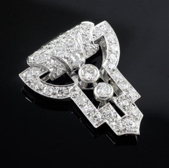 A 1930s Art Deco white gold and diamond set clip brooch, 28mm.